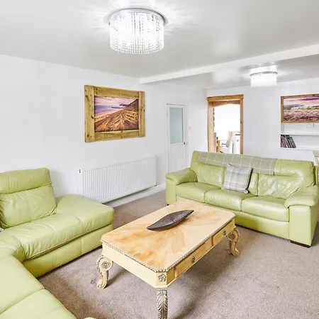 Poets Holiday home