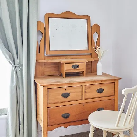 בית נופש Poets *