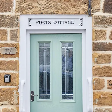 Poets בית נופש